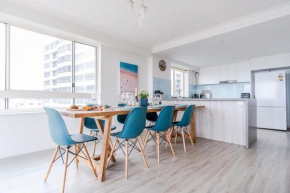 Kings Beach Coast and Glasshouse Views - A, Caloundra